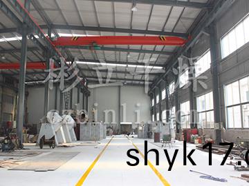 生産車(che)間 八